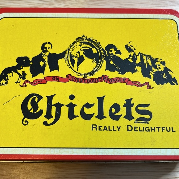 Vtg Chiclets Gum "Really Delightful" Tin Box - Picture 6 of 8